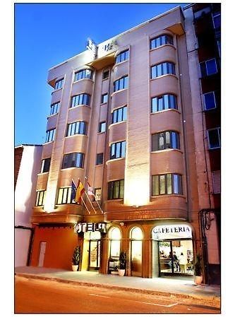 Hotel Alisi Аранда-де-Дуеро Екстер'єр фото