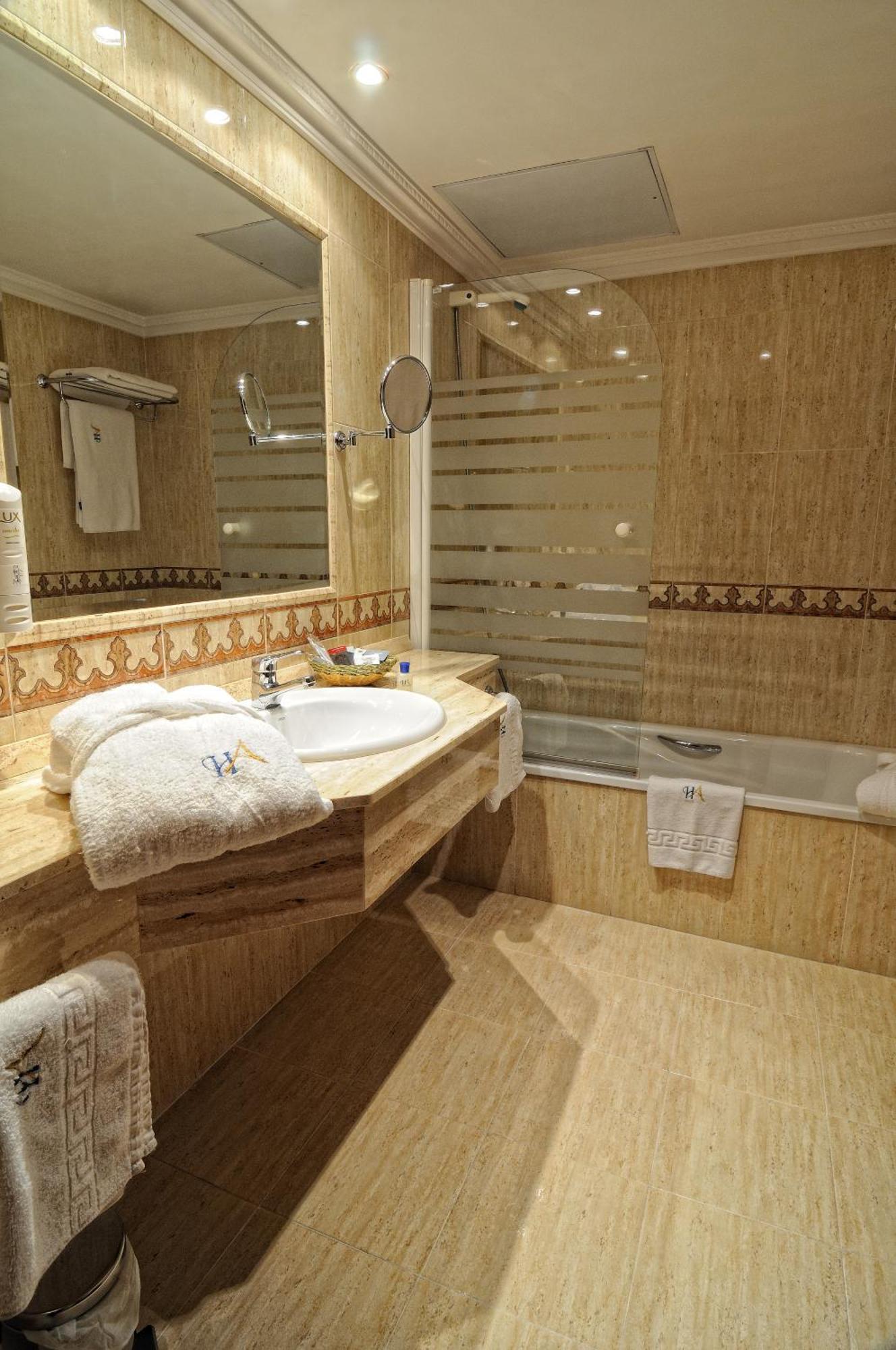 Hotel Alisi Аранда-де-Дуеро Екстер'єр фото